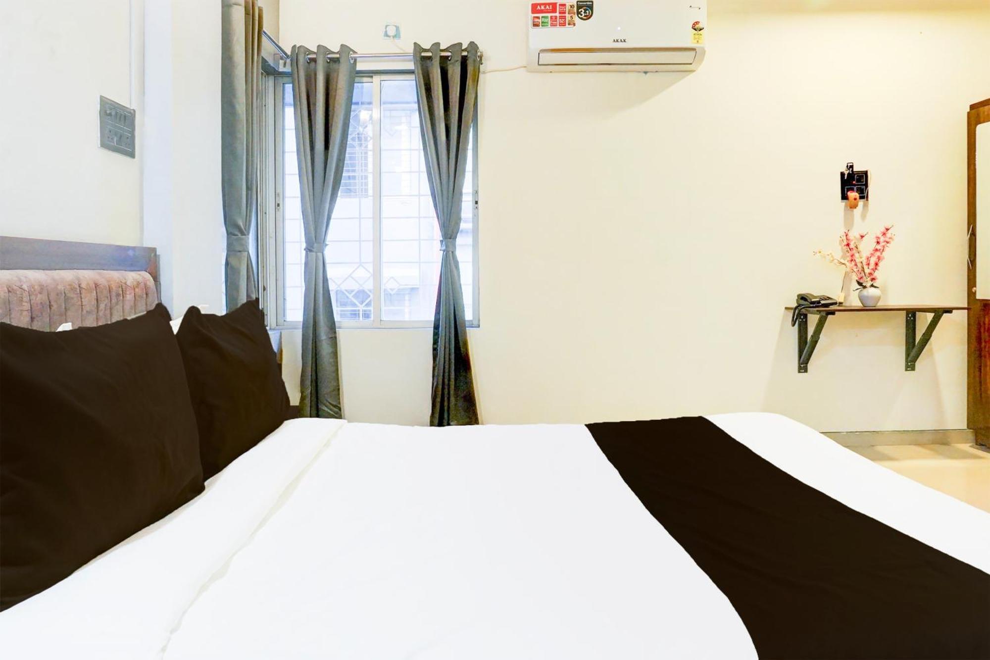 Hotel O The Highstreet Hometel Pune Ngoại thất bức ảnh