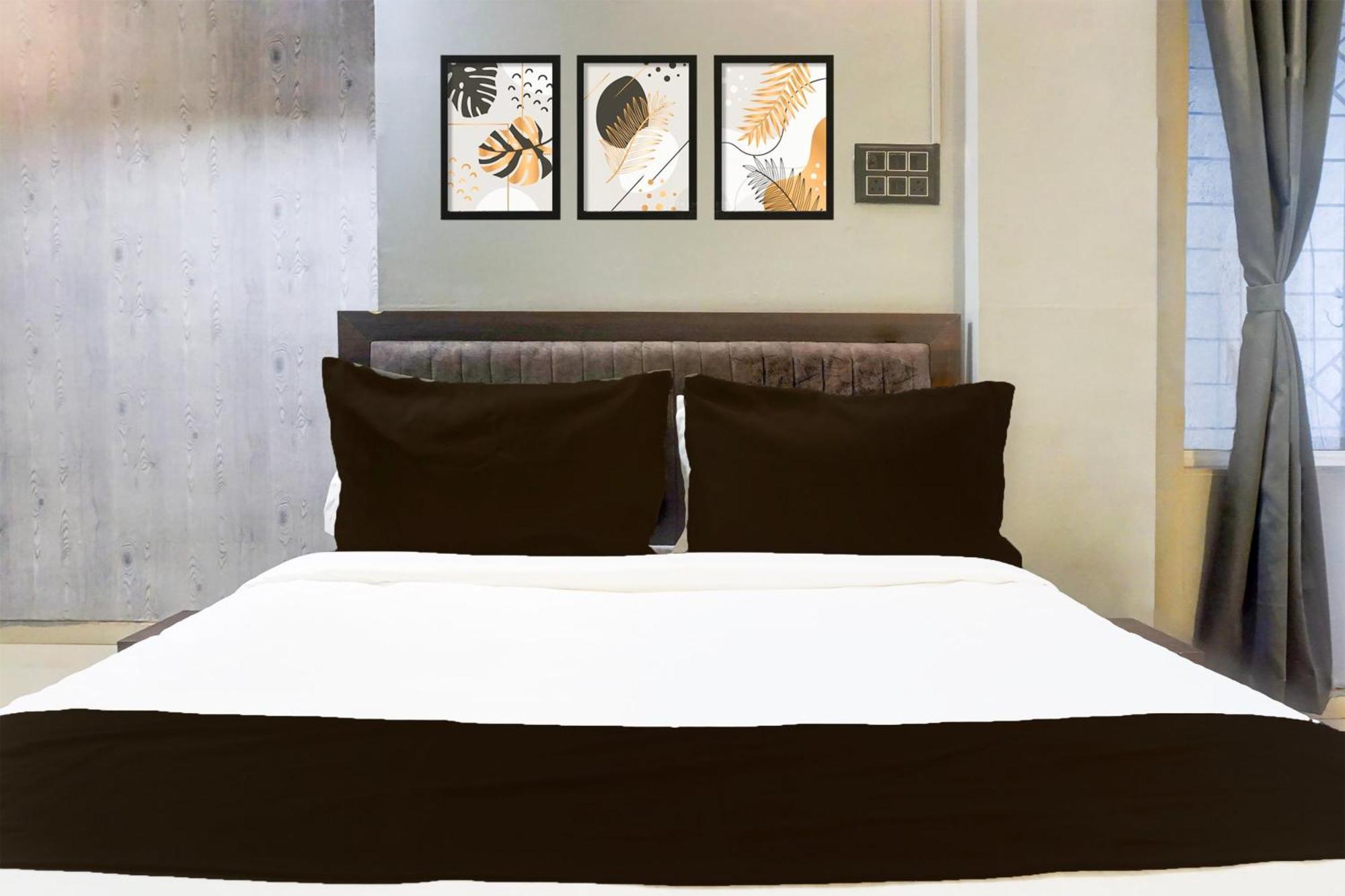 Hotel O The Highstreet Hometel Pune Ngoại thất bức ảnh